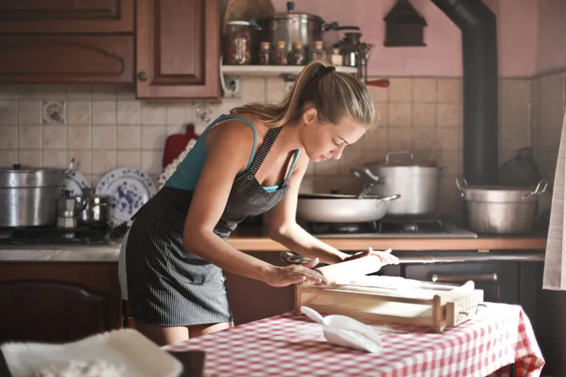 Dinner Used to Be a Full-Time Job — Now It's a Few Taps on Your Phone